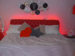 ArianaDark's Live Sex Cam Show