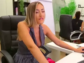 BabesGoesWild's Live Sex Cam Show