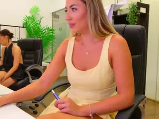 BabesGoesWild's Live Sex Cam Show