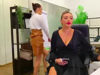 BabesGoesWild's Live Sex Cam Show