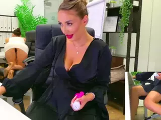 BabesGoesWild's Live Sex Cam Show