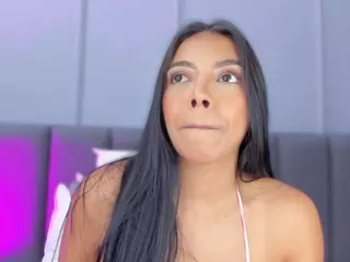 Elisa-castrillon's Live Sex Cam Show