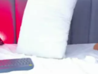 Elisa-castrillon's Live Sex Cam Show