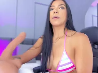 Elisa-castrillon's Live Sex Cam Show