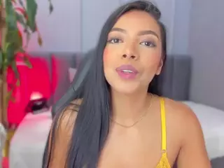 Elisa-castrillon's Live Sex Cam Show