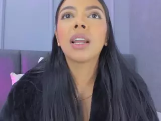 Elisa-castrillon's Live Sex Cam Show