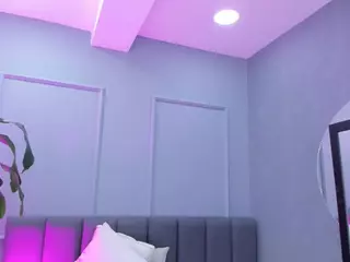 Elisa-castrillon's Live Sex Cam Show