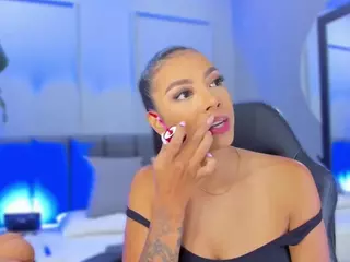 Elisa-castrillon's Live Sex Cam Show