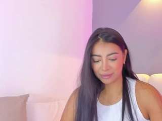 Live cam show with Elisa Castrillon