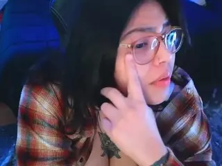 miacanelaxo's Live Sex Cam Show