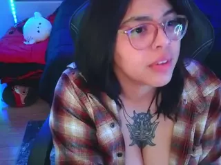 miacanelaxo's Live Sex Cam Show