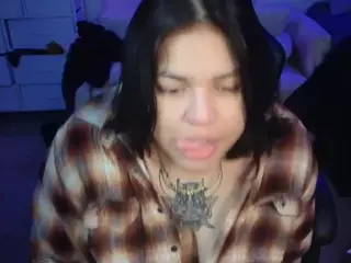 miacanelaxo's Live Sex Cam Show