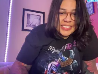 miacanelaxo's Live Sex Cam Show