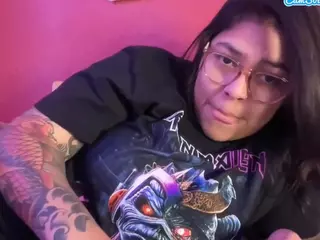 miacanelaxo's Live Sex Cam Show