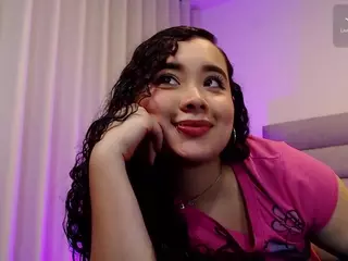 Tiffany-Giil's Live Sex Cam Show