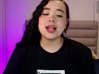 Tiffany-Giil's Live Sex Cam Show