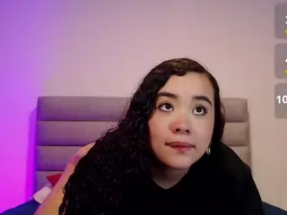 Tiffany-Giil's Live Sex Cam Show