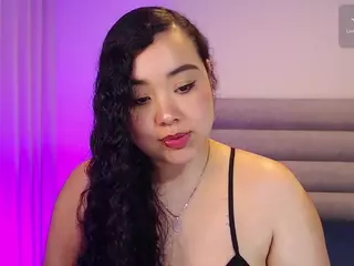 Tiffany-Giil's Live Sex Cam Show