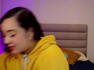 Tiffany-Giil's Live Sex Cam Show