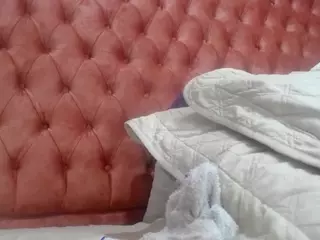 ANA-BULLOCK's Live Sex Cam Show