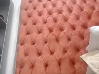 ANA-BULLOCK's Live Sex Cam Show