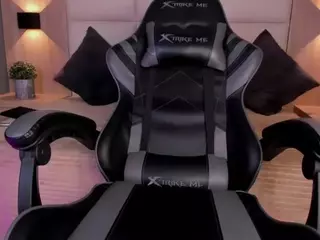 bella1207's Live Sex Cam Show