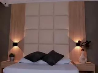 bella1207's Live Sex Cam Show