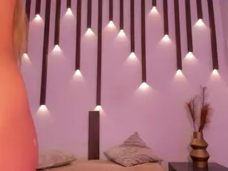 bella1207's Live Sex Cam Show