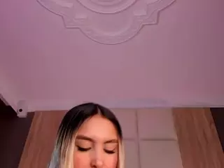 bella1207's Live Sex Cam Show