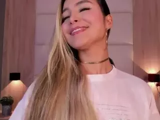 bella1207's Live Sex Cam Show