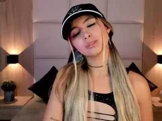 bella1207's Live Sex Cam Show