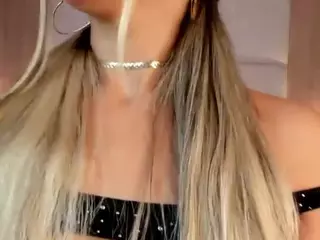 bella1207's Live Sex Cam Show