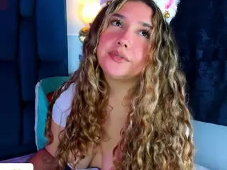 Cherry Queen's Live Sex Cam Show