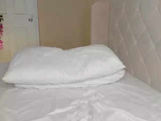 Ellen's Live Sex Cam Show
