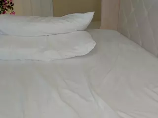 Ellen's Live Sex Cam Show
