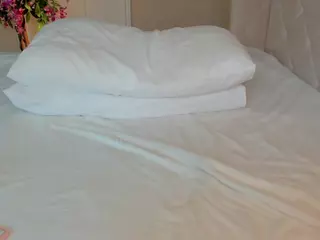 Ellen's Live Sex Cam Show