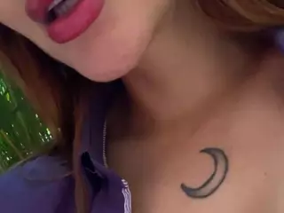 Selene Cano's Live Sex Cam Show