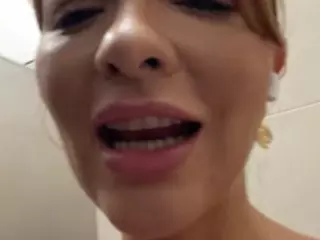 Selene Cano's Live Sex Cam Show