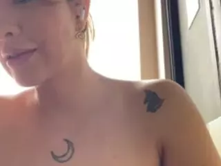 Selene Cano's Live Sex Cam Show