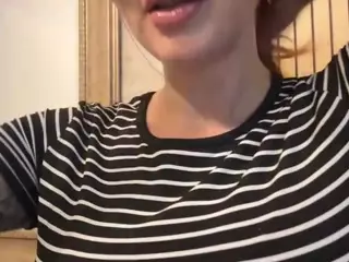 Selene Cano's Live Sex Cam Show