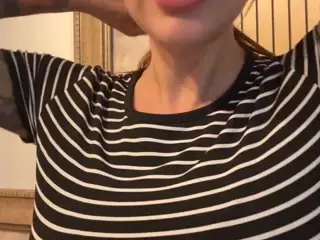 Selene Cano's Live Sex Cam Show