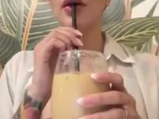 Selene Cano's Live Sex Cam Show
