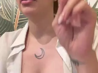 Selene Cano's Live Sex Cam Show