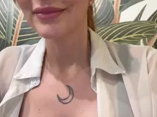 Selene Cano's Live Sex Cam Show
