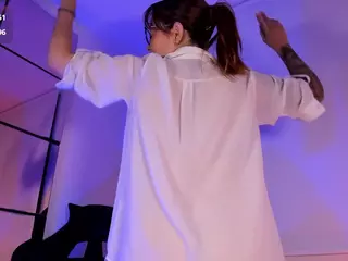 Selene Cano's Live Sex Cam Show