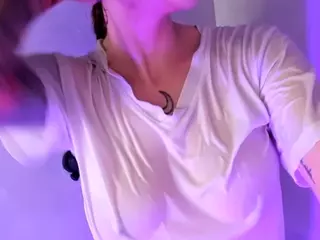 Selene Cano's Live Sex Cam Show
