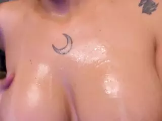 Selene Cano's Live Sex Cam Show