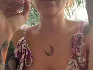 Selene Cano's Live Sex Cam Show