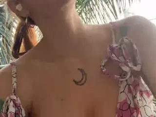 Selene Cano's Live Sex Cam Show