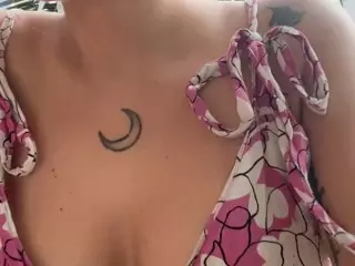 Selene Cano's Live Sex Cam Show